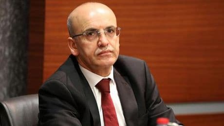 Bakan Şimşek'ten açıklama: Hayatımda ilk kez gördüğüm kişilerin geçmişlerini bilmem imkansız