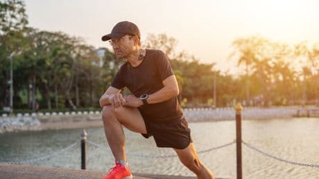 Nach dem Joggen: Die besten Dehnübungen für Läufer