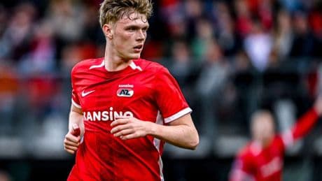 Transferzomer 2025: verdediger Maxim Dekker langer bij AZ