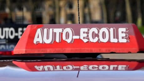 Permis de conduire : appel à la grève et manifestation des auto-écoles et des inspecteurs du permis de conduire le 29 septembre