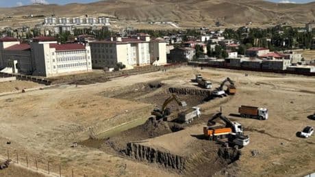 Van'da şehir hastanesi için çalışmalar başladı