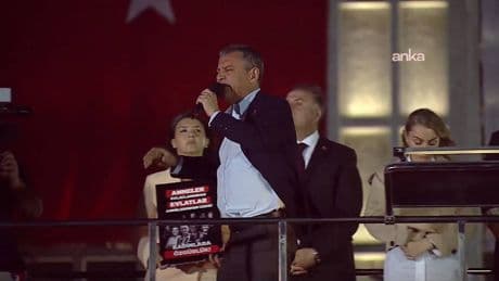 100. günde Saraçhane’de tarihi miting! ‘Direnişin başladığı yerde yine omuz omuzayız!’