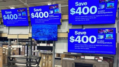 August consumer confidence dips in US with jobs, tariffs and high prices driving most unease