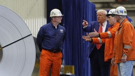 La reazione Ue: «I dazi di Trump al 50% sull’acciaio minano i negoziati»