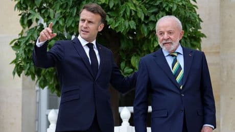 Macron: İsrail'e somut önlemler alıp almayacağımıza karar vereceğiz