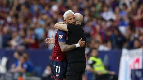 El Levante pone la guinda al pastel y acaba campeón tras ganar al Eibar