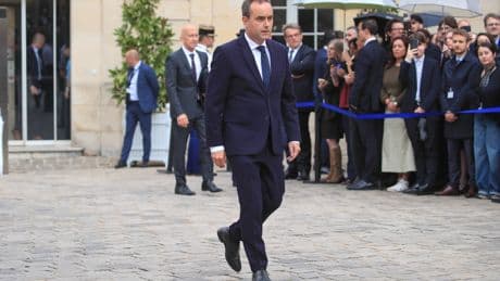 Discrétion, petites attentions et patience... La méthode Lecornu au défi du budget