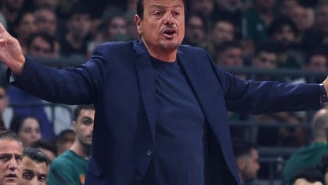 Ergin Ataman'a kınama ve para cezası verildi!