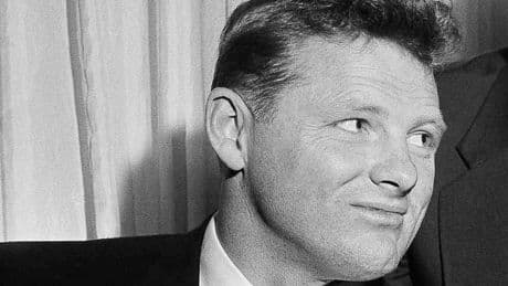 Ex-Packer Billy Howton, believed to have been NFL’s oldest living player, dead at 95