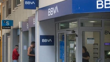 El rechazo político a la opa al Sabadell es casi unánime en Cataluña: va del PPC a la CUP