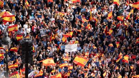 El PP se suma a la manifestación contra Sánchez y busca su propia fórmula para canalizar el &quot;rechazo&quot; de la calle