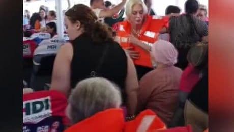 İDO feribotu kayaya çarptı! Yolcular panikledi