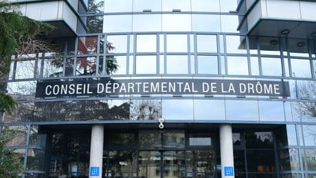 Finances locales : 3 pistes pour sortir les collectivités de l'ornière