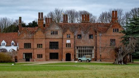 Jamie Oliver to copy Jeremy Clarkson and open Diddly Squat-style shop in his home – see his plans for takeaway bakery