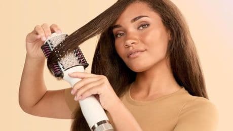 Shark's 'game-changing' £100 SmoothStyle hair tool now £49 in Amazon sale