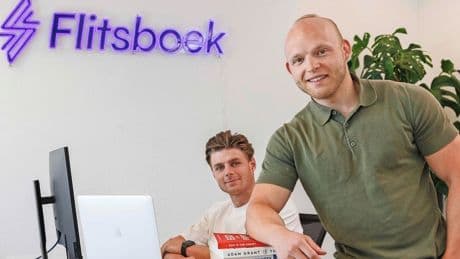 Max (24) en Thomas maken met Flitsboek hapklaar luistervoer van zelfhulpboeken: ’We stonden zelfs op 1 in de App Store’