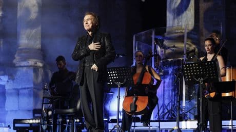 Carmen Borrego y Paula Vázquez no se pierden el regreso a los escenarios de Raphael en Mérida
