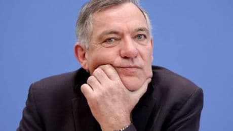 Jan van Aken über Antisemitismus: »Bei Kritik an Israel auch mal gerade bleiben«