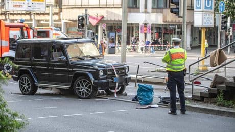 1 Tote, 7 Verletzte - Unfallfahrer (42) von Stuttgart vor Haftrichter