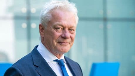 Agrarpolitik: Neuer Minister: Staatliche Preisaufschläge auf Fleisch tabu