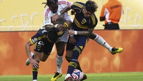 Bayern-Gegner bei Klub-WM: Wilde Szenen bei Boca Juniors gegen Benfica