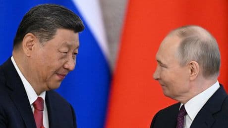 Russland: Xi und Putin feiern Moskaus Armee und schmieden Wirtschaftspläne
