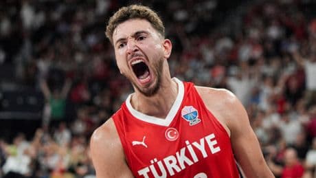 12 Dev Adam, hazırlık maçında Karadağ'ı devirdi!