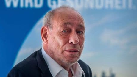 Eintracht Frankfurt: Ex-Präsident Peter Fischer wirbt nach Prostatakrebs-Diagnose für Prävention