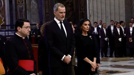 Los Reyes asistirán a la misa de entronización de León XIV