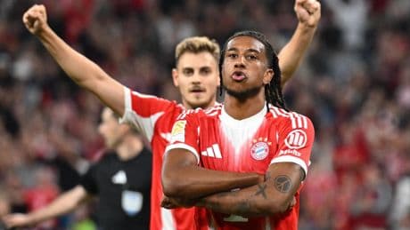Bundesliga : Olise et Kane s’amusent, le Bayern étrille Leipzig en ouverture de la saison (vidéo)