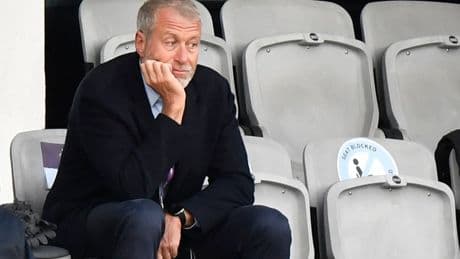 UK government ready to take Abramovich to court over Chelsea sale proceeds for Ukraine