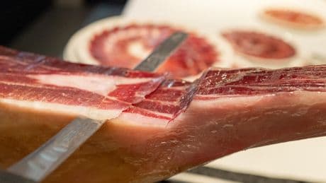 El mejor jamón ibérico de bellota y serrano de España de 2025
