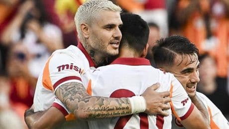 Galatasaray'ın yıldızı Mauro Icardi, 45 dakikada bir gol atmaya devam ediyor!