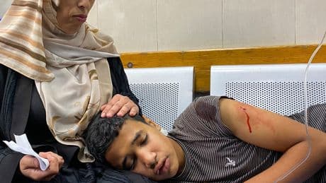 Israeli-Backed Aid Sites in Gaza Close Temporarily After Deadly Shootings