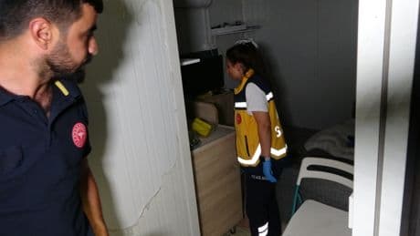 Adıyaman'da konteynerden gelen kötü koku teyakkuza geçirdi