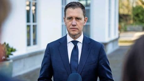 Raad van State waarschuwt kabinet: uitgaven zorg en sociale zekerheid rijzen de pan uit