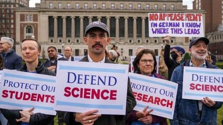 L’université Columbia contrainte de se séparer de 180 personnes après la suppression d’aides fédérales