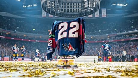 Elfter DEL-Titel für die Eisbären: Triumph, Tränen und trübe Aussichten