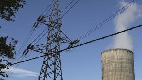 ¿Por qué el precio de la luz se ha multiplicado por cinco tras el gran apagón? Todo lo que sabemos (y no sabemos) de la caída