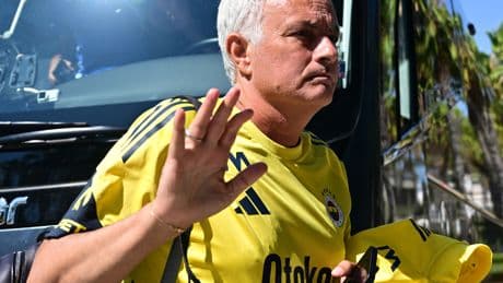Fenerbahçe, Portekiz'e ulaştı!