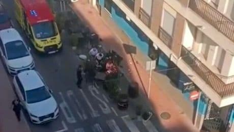 Costa Blanca gang war fears as crime boss shot dead in tourist hotspot in broad daylight