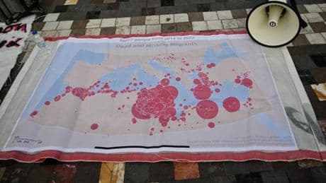 Deux ans après le naufrage de Pylos, dix-sept garde-côtes grecs poursuivis pour la mort de dizaines de migrants