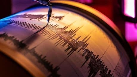 Ege Denizi'nde 3.8 büyüklüğünde deprem
