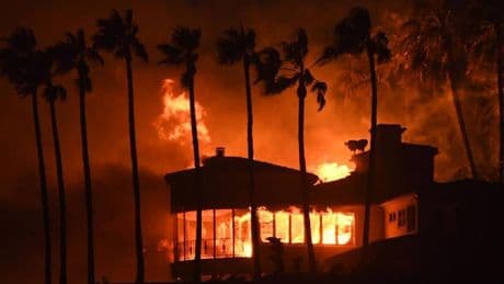 Ola de incendios en Estados Unidos: el incendio Pickett deja cientos de evacuados y pone en alerta a California