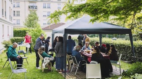 Pensions de famille : entre cocon privé et vie partagée, des logements qui permettent de se reconstruire