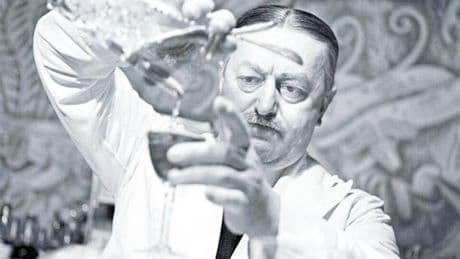 Cocktail, segreti e Gestapo. Benvenuti all'hotel Ritz