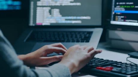 Iranian hackers threaten to release treasure trove of White House emails