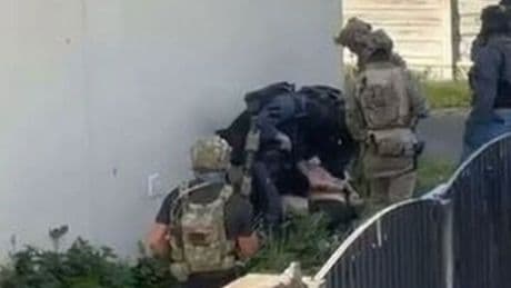 Israeli embassy in London 'targeted in Iranian terror plot' as 5 arrested