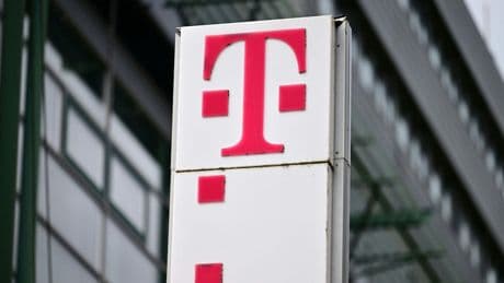 Elon-Musk-Deal! Aktie der Telekom stürzt mehr als vier Prozent ab