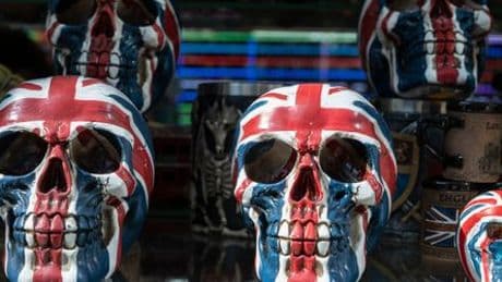 Großbritannien: 995 Pfund für einen Menschenschädel mit Wurzelschäden